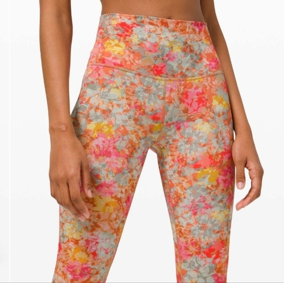 Lululemon Align Pant 28" Inflorescence Multi. Size 4. 2021 - Picture 5 of 16